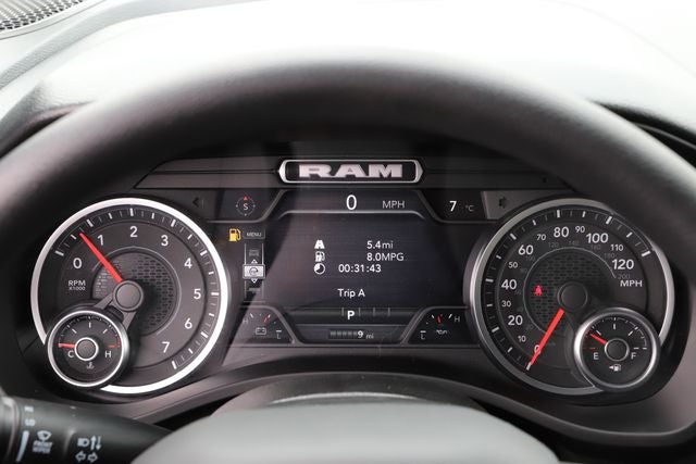 2026 RAM Ram 1500 RAM 1500 EXPRESS CREW CAB 4X4 5'7' BOX