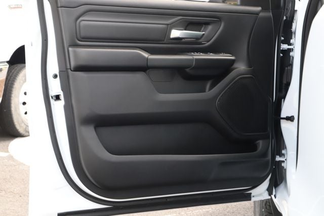 2026 RAM Ram 1500 RAM 1500 TRADESMAN CREW CAB 4X4 5'7' BOX