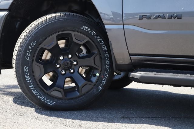 2026 RAM Ram 1500 RAM 1500 EXPRESS CREW CAB 4X4 5'7' BOX