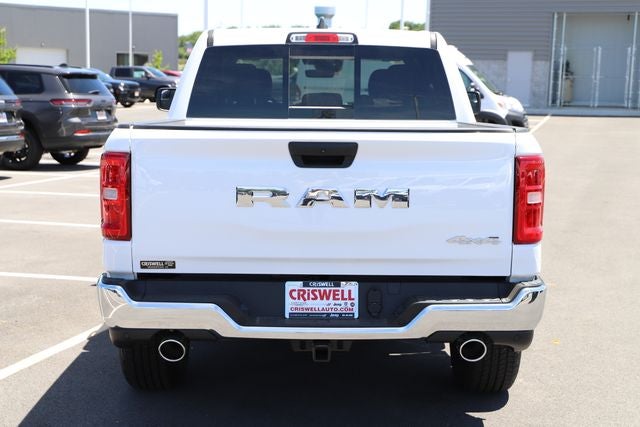 2026 RAM Ram 1500 RAM 1500 TRADESMAN CREW CAB 4X4 5'7' BOX