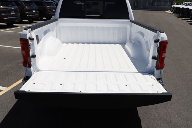 2026 RAM Ram 1500 RAM 1500 TRADESMAN CREW CAB 4X4 5'7' BOX