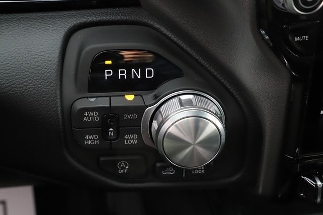 2026 RAM Ram 1500 RAM 1500 LARAMIE CREW CAB 4X4 6'4' BOX