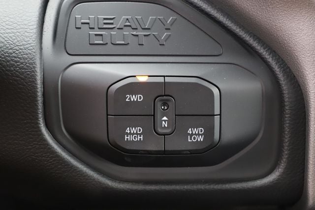 2027 RAM Ram 2500 RAM 2500 BIG HORN CREW CAB 4X4 6'4' BOX