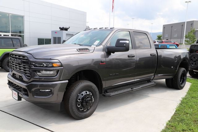 2026 RAM Ram 3500 RAM 3500 BIG HORN CREW CAB 4X4 8' BOX