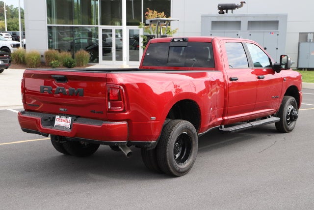 2027 RAM Ram 3500 RAM 3500 BIG HORN CREW CAB 4X4 8' BOX