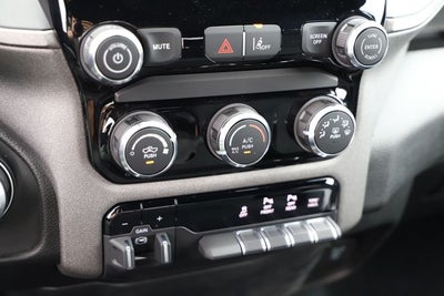 2026 RAM 1500 RAM 1500 TRADESMAN CREW CAB 4X4 5'7' BOX