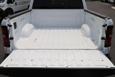 2026 RAM 1500 RAM 1500 TRADESMAN CREW CAB 4X4 5'7' BOX