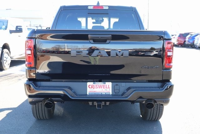 2026 RAM Ram 1500 RAM 1500 EXPRESS CREW CAB 4X4 5'7' BOX