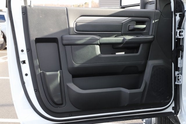 2026 RAM Ram 5500 Chassis Cab RAM 5500 TRADESMAN CHASSIS REGULAR CAB 4X4 60' CA