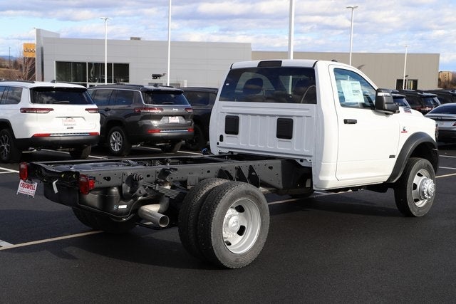 2026 RAM Ram 5500 Chassis Cab RAM 5500 TRADESMAN CHASSIS REGULAR CAB 4X4 60' CA