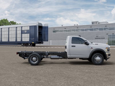 2026 RAM Ram 5500 Chassis Cab RAM 5500 TRADESMAN CHASSIS REGULAR CAB 4X4 84' CA