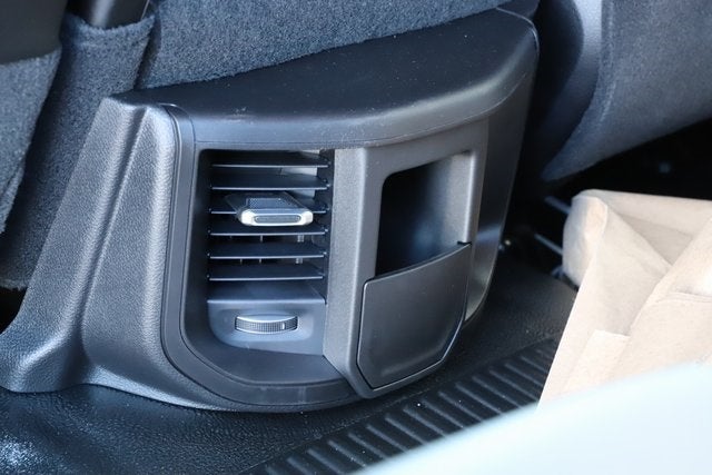 2026 RAM Ram 5500 Chassis Cab RAM 5500 TRADESMAN CHASSIS CREW CAB 4X4 84' CA