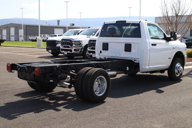 2026 RAM Ram 3500 Chassis Cab RAM 3500 TRADESMAN CHASSIS REGULAR CAB 4X4 84' CA