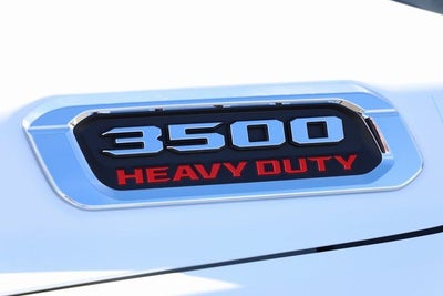 2026 RAM Ram 3500 Chassis Cab RAM 3500 TRADESMAN CHASSIS REGULAR CAB 4X4 84' CA