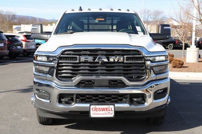 2026 RAM Ram 3500 Chassis Cab RAM 3500 TRADESMAN CHASSIS REGULAR CAB 4X4 84' CA