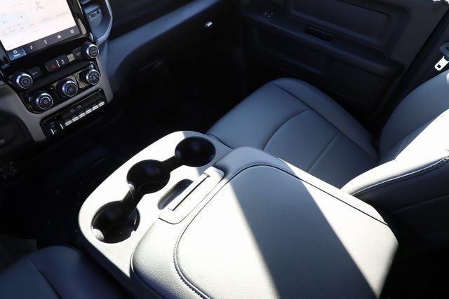 2026 RAM Ram 3500 Chassis Cab RAM 3500 TRADESMAN CREW CAB CHASSIS 4X4 60' CA