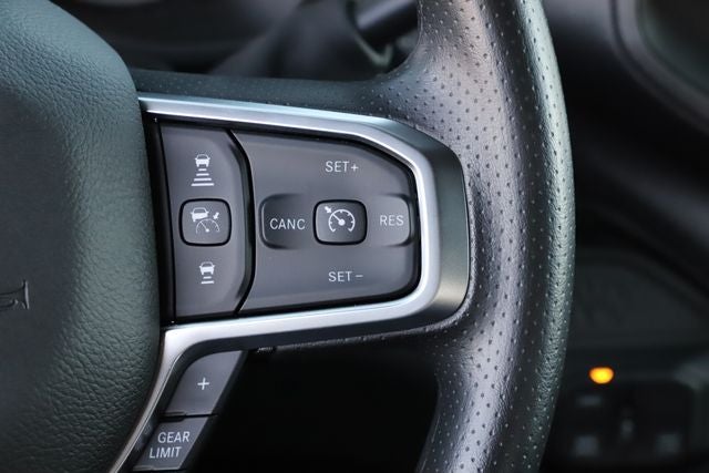 2026 RAM Ram 3500 Chassis Cab RAM 3500 TRADESMAN CREW CAB CHASSIS 4X4 60' CA