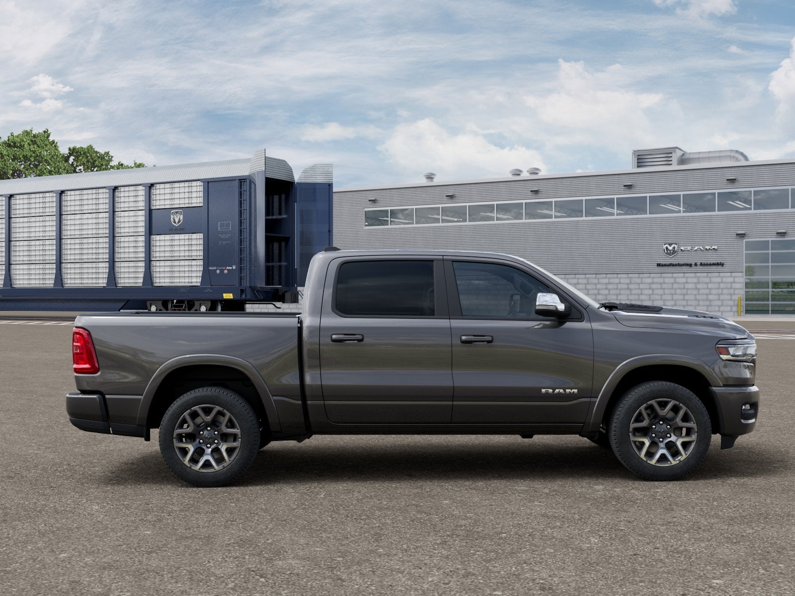 2026 RAM Ram 1500 RAM 1500 LARAMIE CREW CAB 4X4 5'7' BOX