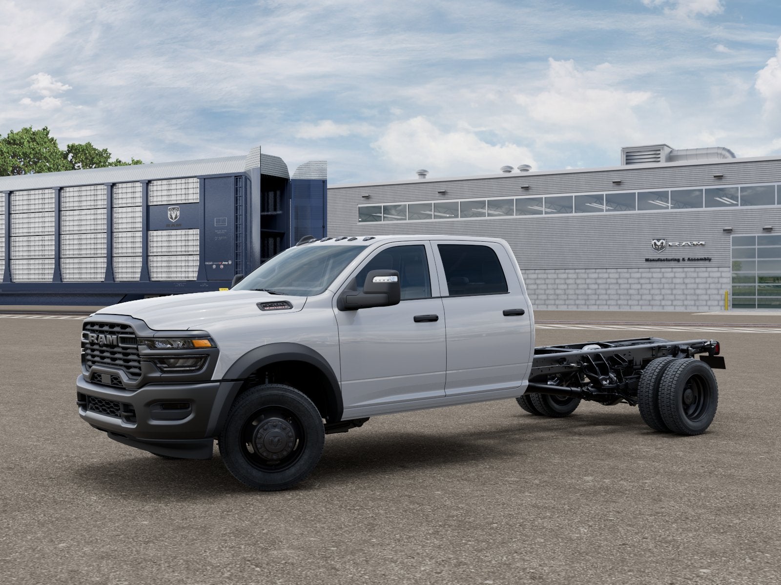2026 RAM Ram 5500 Chassis Cab RAM 5500 TRADESMAN CHASSIS CREW CAB 4X4 84' CA