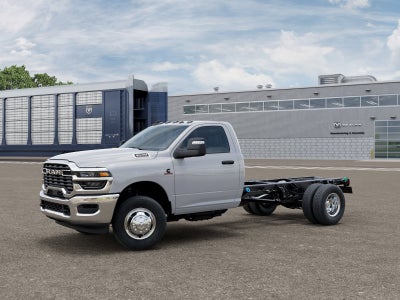 2026 RAM Ram 3500 Chassis Cab RAM 3500 TRADESMAN CHASSIS REGULAR CAB 4X2 84' CA