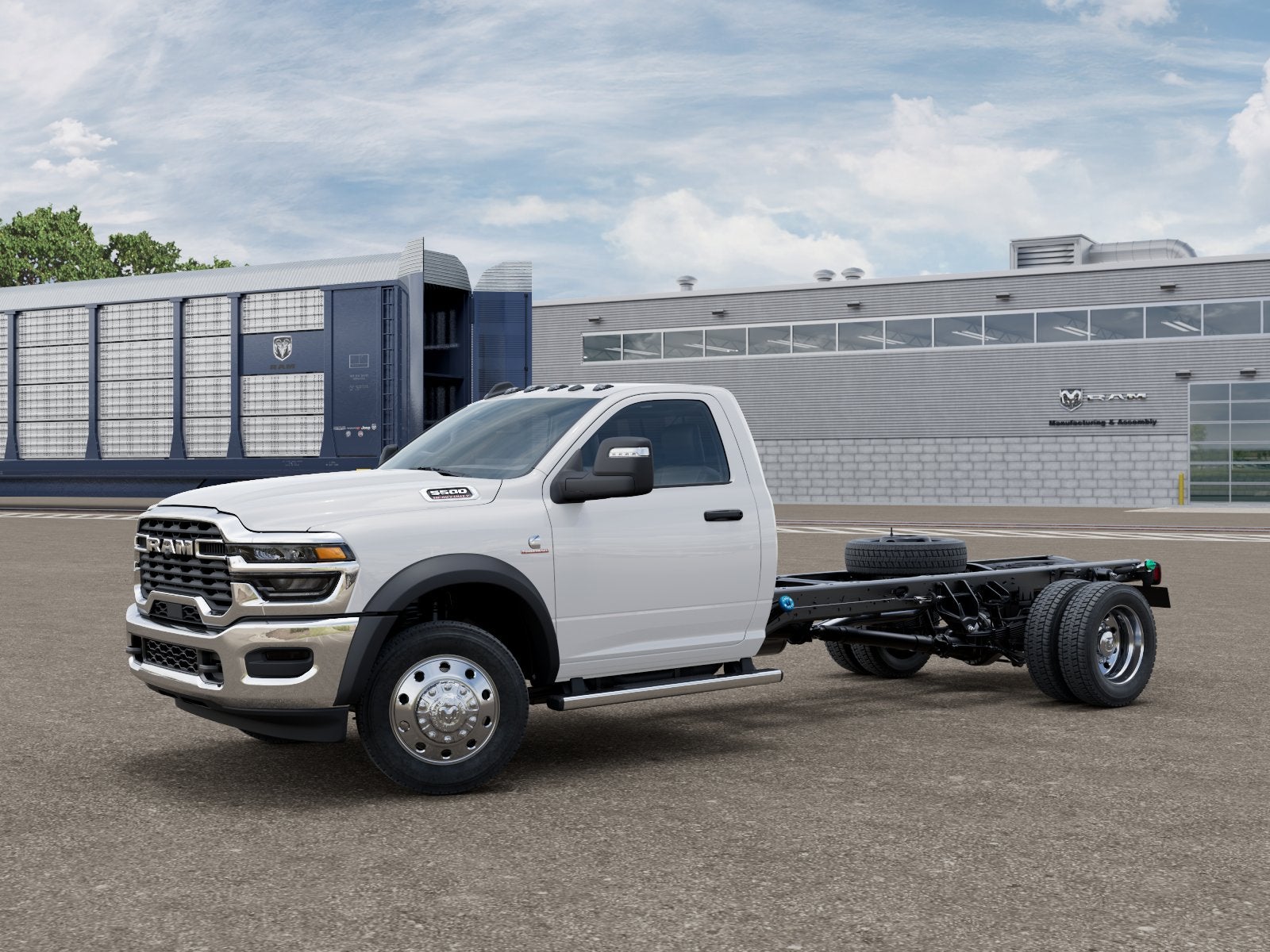 2027 RAM Ram 5500 Chassis Cab RAM 5500 TRADESMAN CHASSIS REGULAR CAB 4X4 108' CA