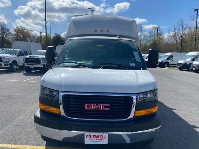 2024 GMC Savana Cutaway 3500 Base