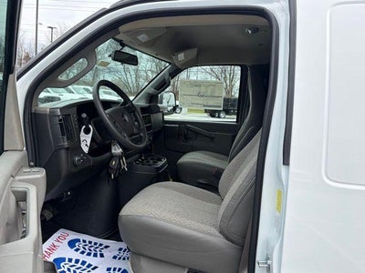 2026 GMC Savana Cargo Base