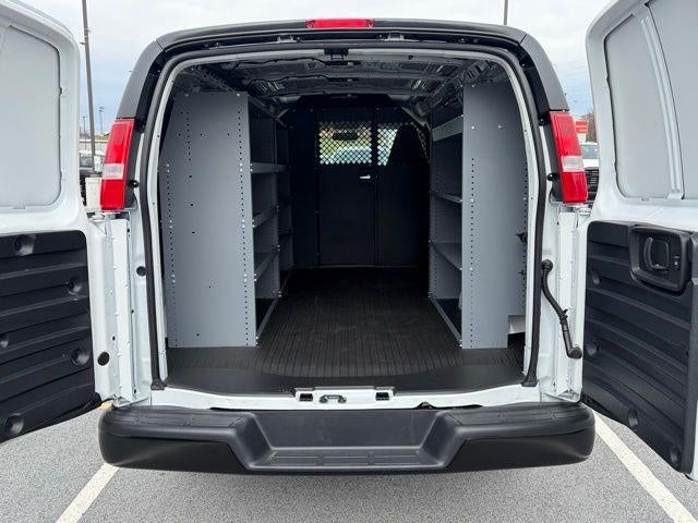 2026 GMC Savana Cargo Base