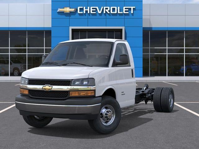 2026 Chevrolet Express Cutaway 4500 Base