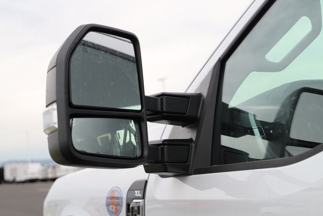 2026 Ford F-450SD DRW