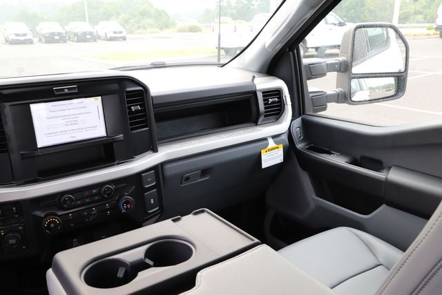 2026 Ford F-350SD DRW