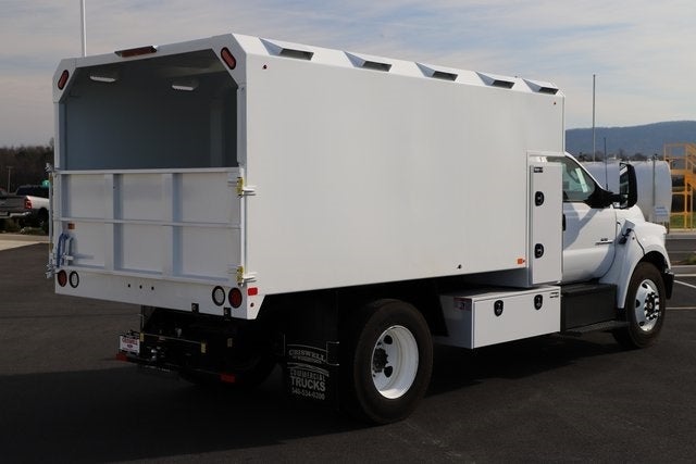 2025 Ford F-650SD Base