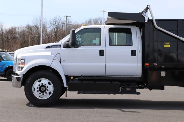 2026 Ford F-650SD Base