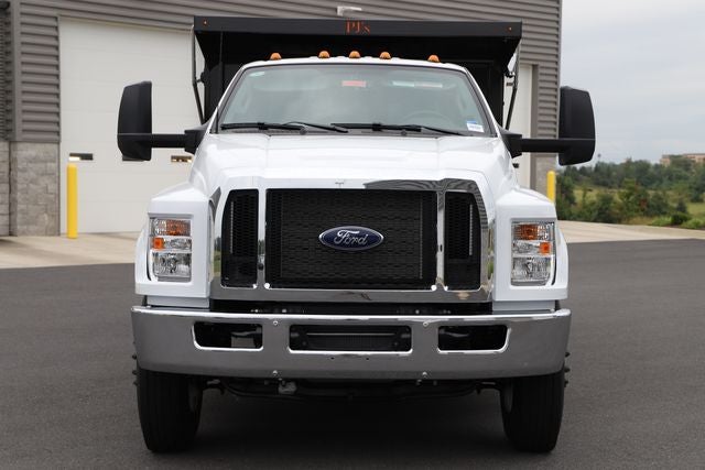 2027 Ford F-650SD Base