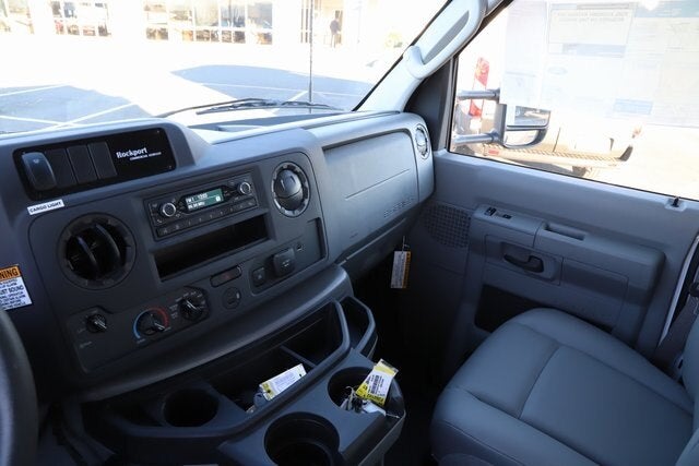 2026 Ford E-350SD Base Cutaway