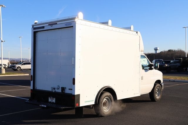 2026 Ford E-350SD Base Cutaway