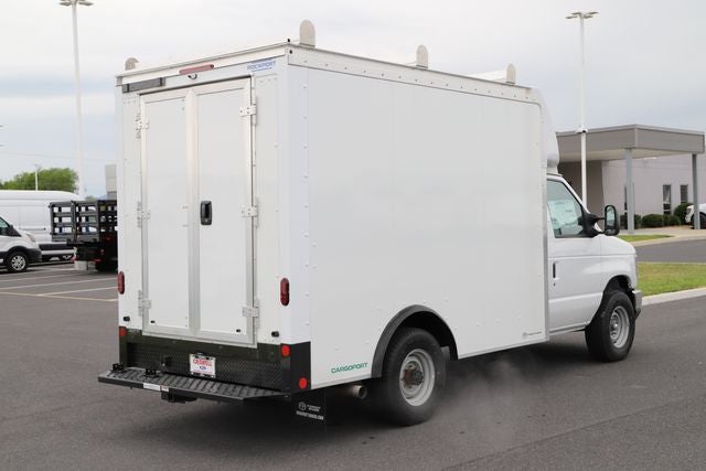2026 Ford E-350SD Base Cutaway