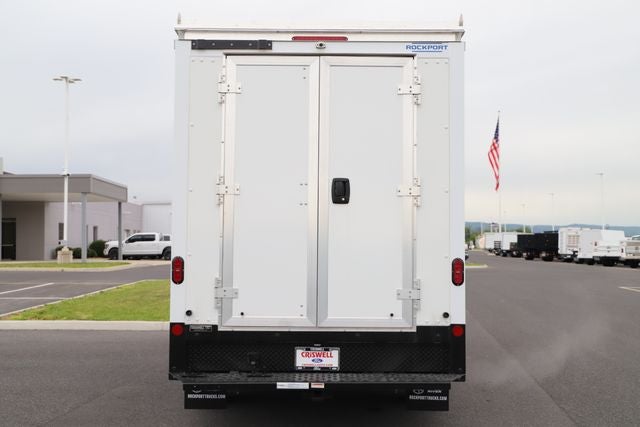 2026 Ford E-350SD Base Cutaway