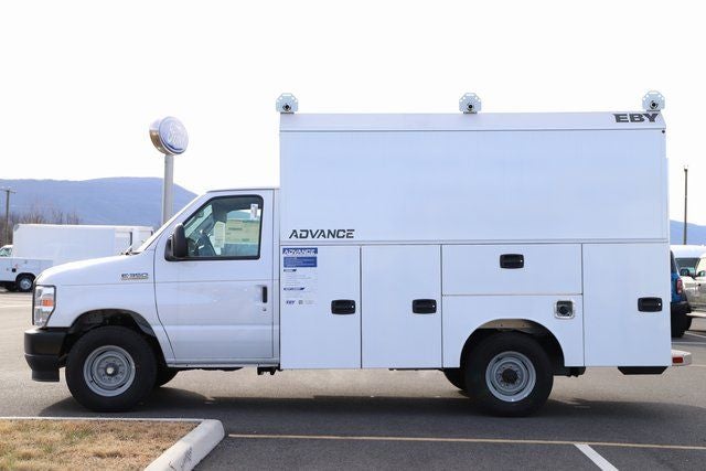 2026 Ford E-350SD Base Cutaway