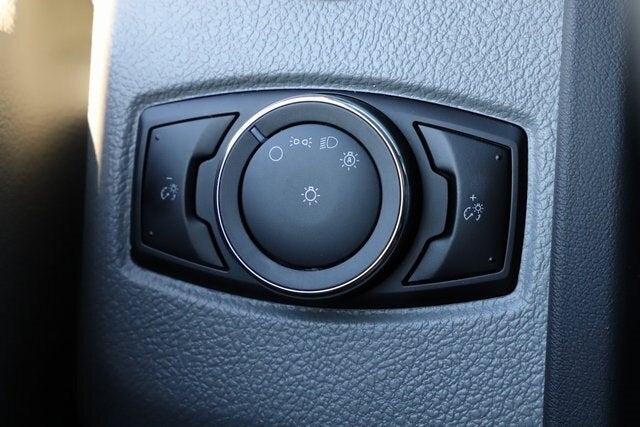 2026 Ford E-350SD Base Cutaway