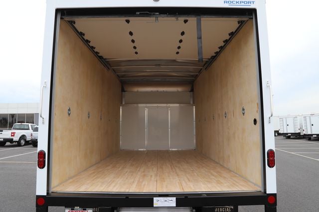 2027 Ford E-450SD Base DRW