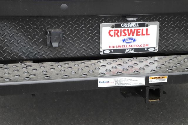 2027 Ford E-450SD Base DRW