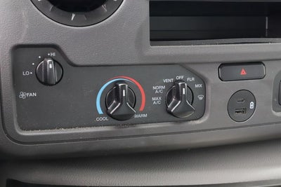 2027 Ford E-450SD Base DRW