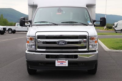 2027 Ford E-450SD Base DRW