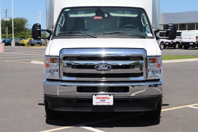 2027 Ford E-450SD Base DRW