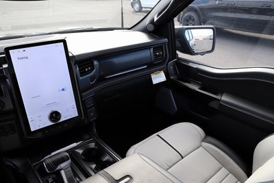 2025 Ford F-150 Lightning Platinum