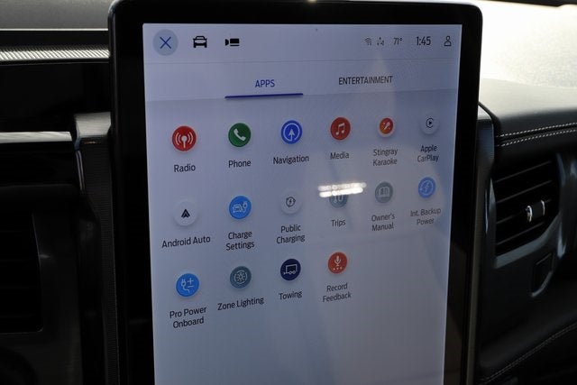 2025 Ford F-150 Lightning Platinum