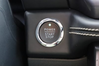 2025 Ford F-150 Lightning Platinum