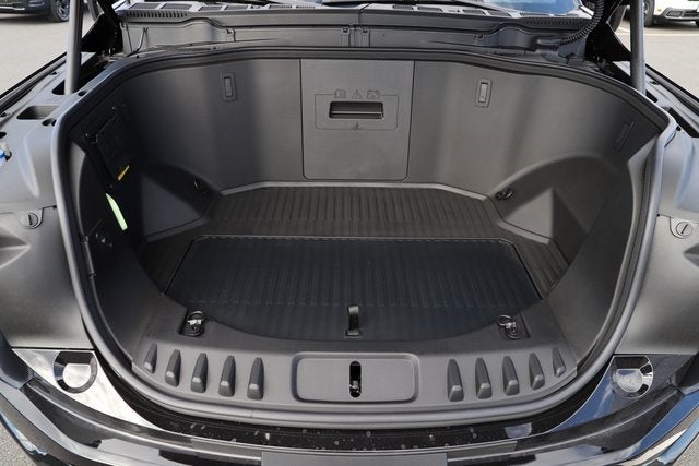 2025 Ford F-150 Lightning Platinum