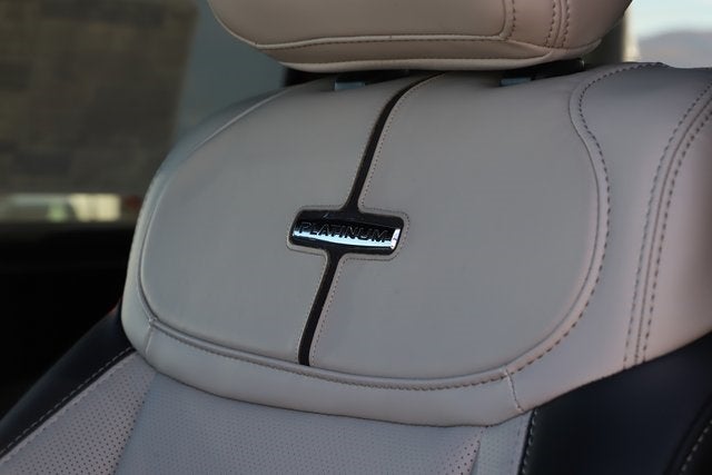 2025 Ford F-150 Lightning Platinum